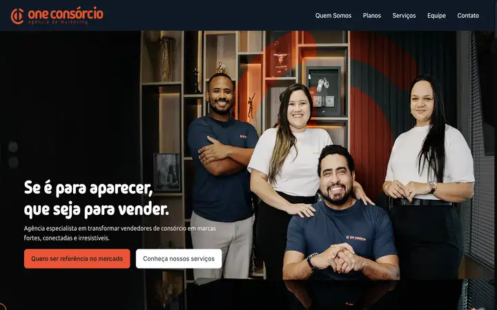 Primeira dobra do site da One Consórcio, agência de marketing para vendedores de consórcio